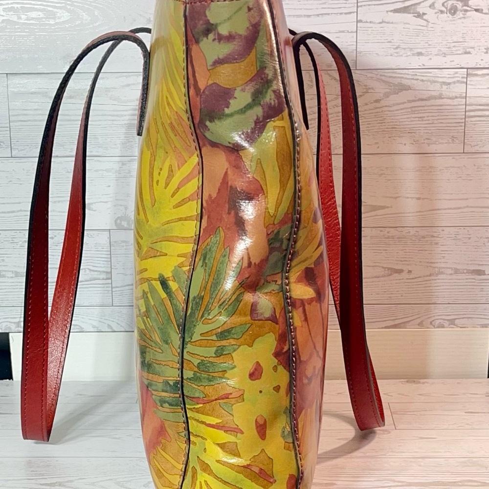Patricia Nash Multicolor Tropical Tote - Picture 3 of 15